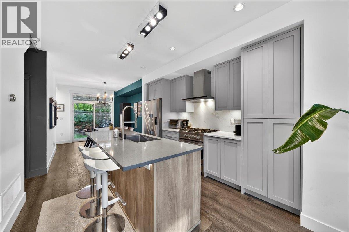 25 3535 Princeton Avenue, Coquitlam, British Columbia  V3E 0P1 - Photo 12 - R3089019