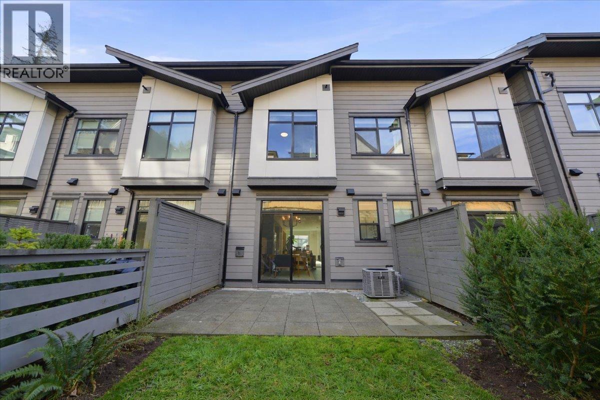 25 3535 Princeton Avenue, Coquitlam, British Columbia  V3E 0P1 - Photo 9 - R3089019