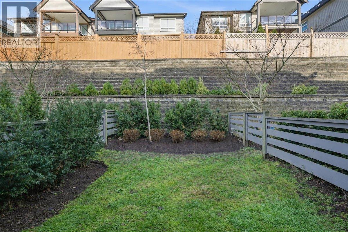 25 3535 Princeton Avenue, Coquitlam, British Columbia  V3E 0P1 - Photo 8 - R3089019