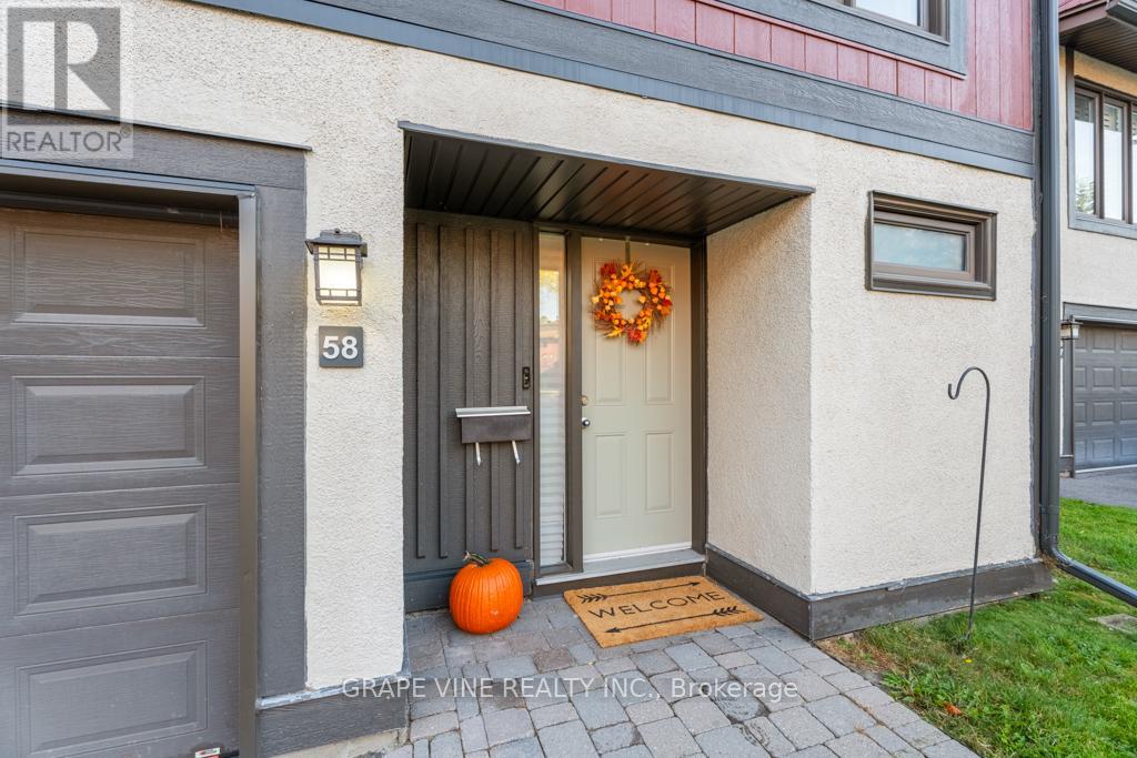 58 - 280 Mcclellan Road, Ottawa, Ontario  K2H 8P8 - Photo 3 - X12780920