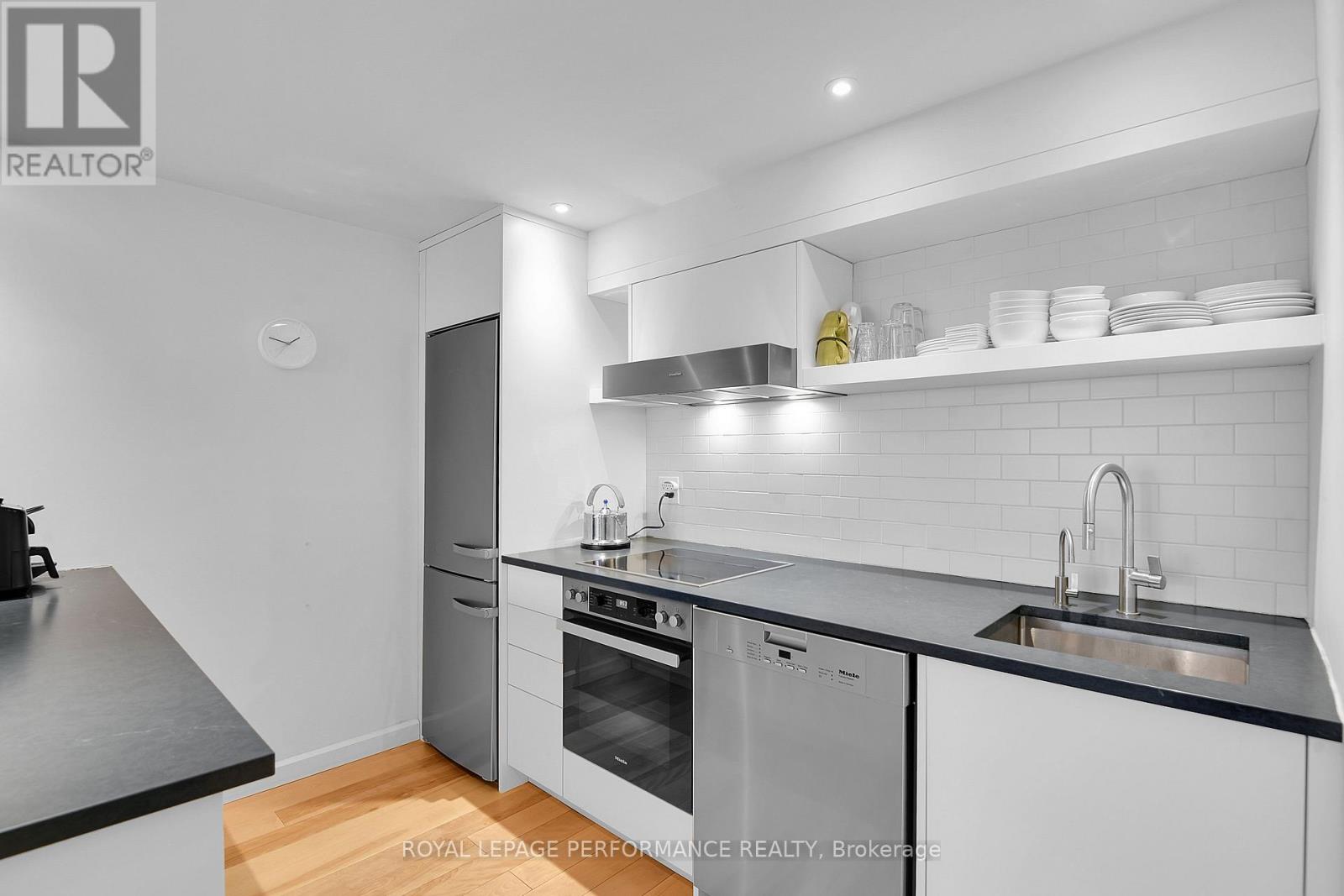 905 - 373 Laurier Avenue E, Ottawa, Ontario  K1N 8X6 - Photo 20 - X12780930