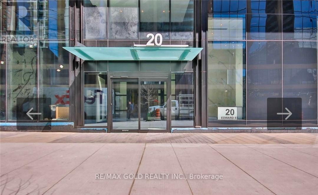 812 - 20 Edward Street W, Toronto, Ontario  M5G 0C5 - Photo 2 - C12780802