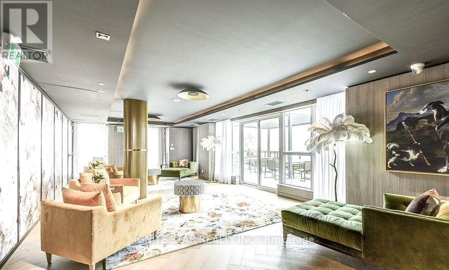 817 - 405 Dundas Street W, Oakville, Ontario  L6M 5P9 - Photo 14 - W12726682