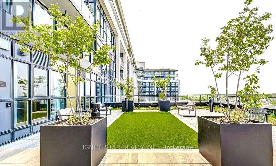 817 - 405 Dundas Street W, Oakville, Ontario  L6M 5P9 - Photo 17 - W12726682