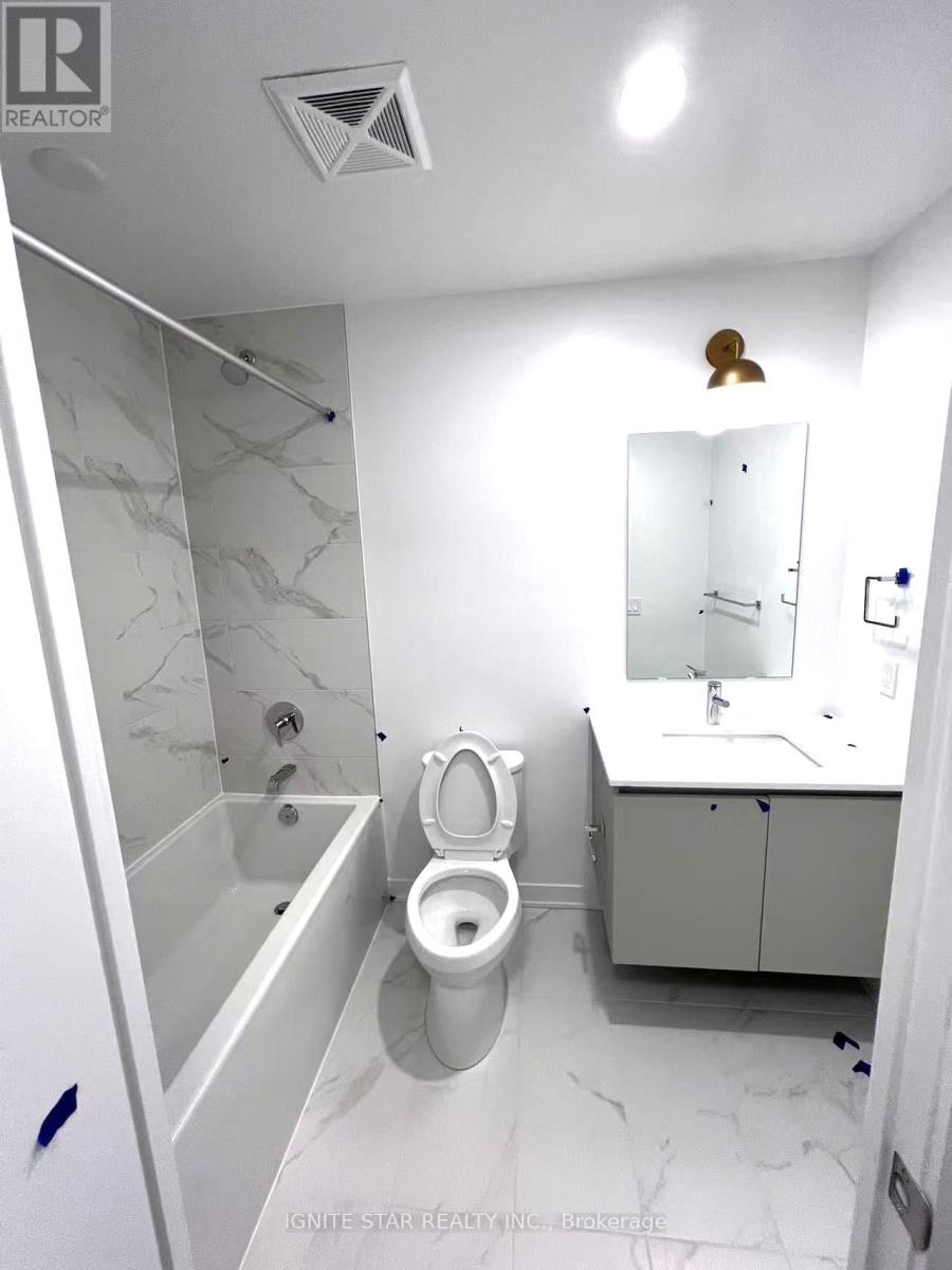 817 - 405 Dundas Street W, Oakville, Ontario  L6M 5P9 - Photo 5 - W12726682