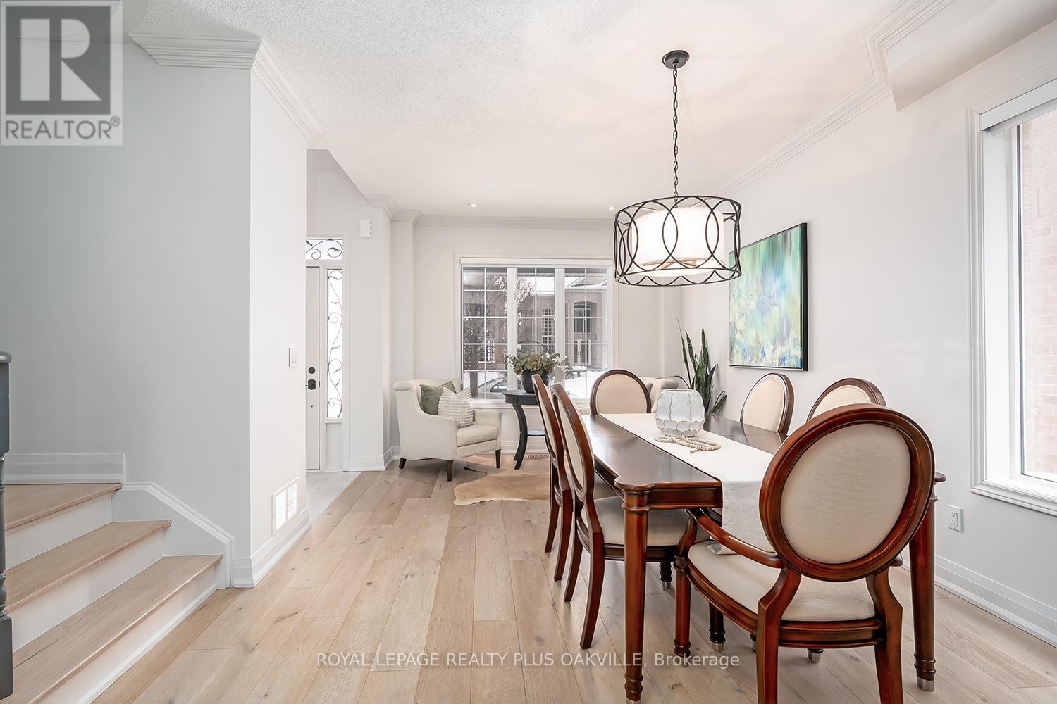 2083 Jaguar Lane, Oakville, Ontario  L6M 4R5 - Photo 12 - W12778662