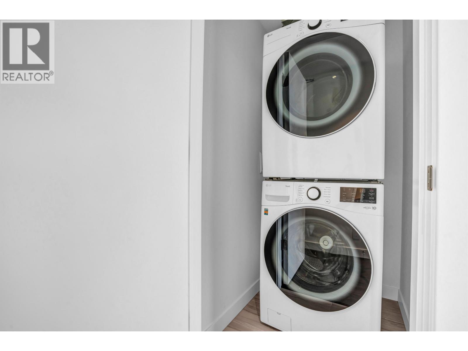 1603 505 Nelson Street, Coquitlam, British Columbia  V3J 0R5 - Photo 9 - R3089109