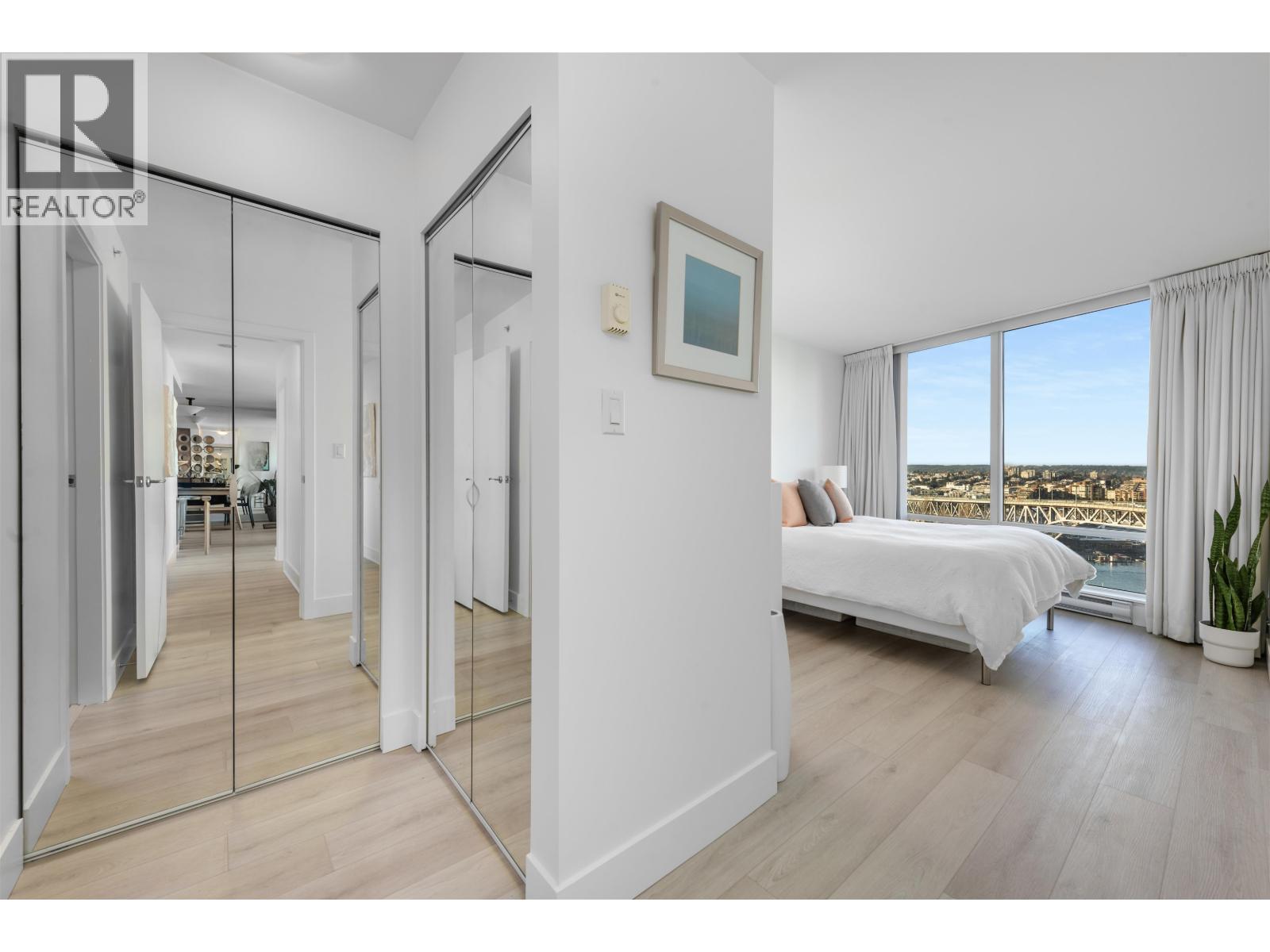 2105 455 Beach Crescent, Vancouver, British Columbia  V6Z 3E5 - Photo 17 - R3089116