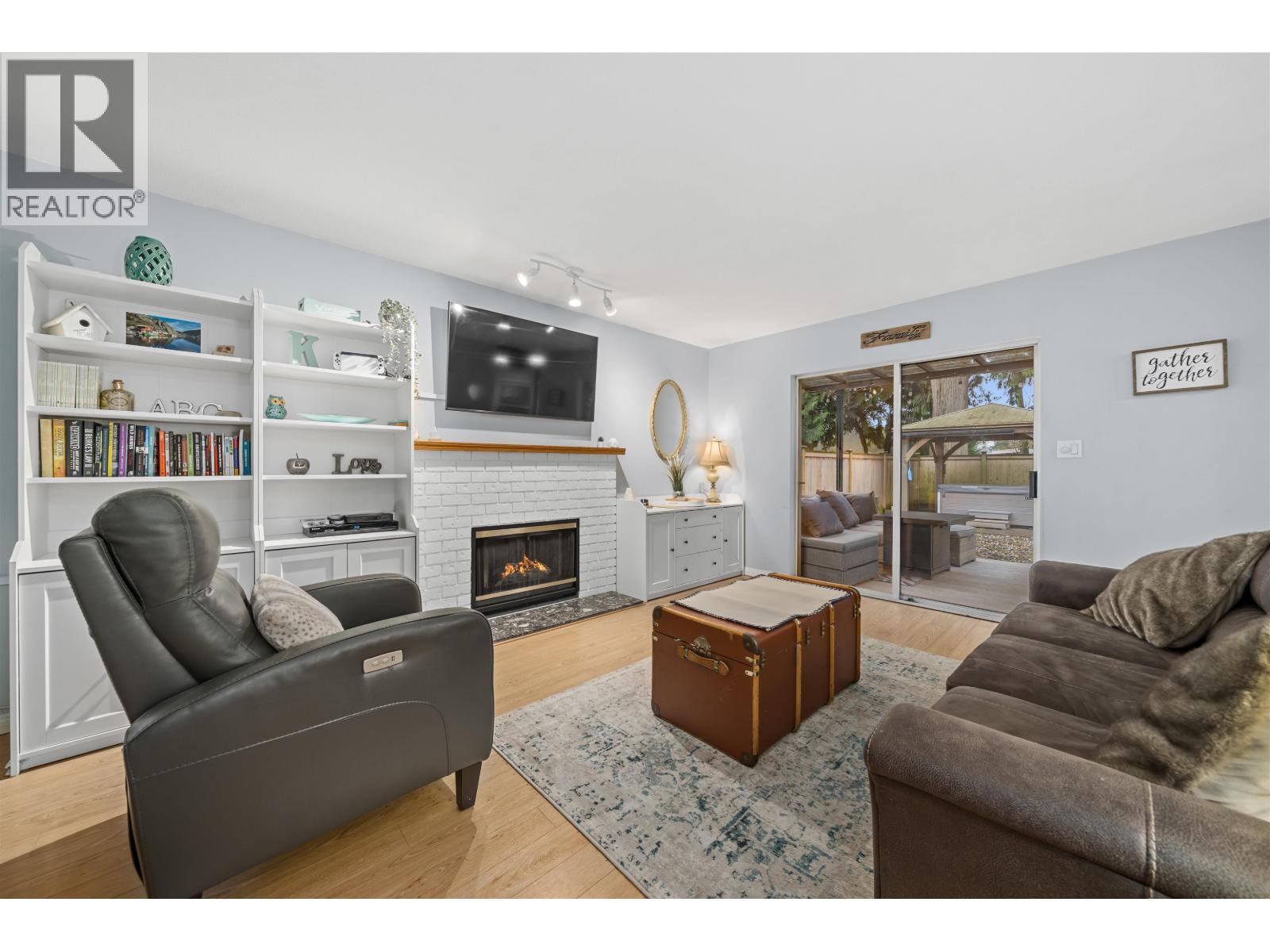 19566 Park Road, Pitt Meadows, British Columbia  V3Y 1B1 - Photo 14 - R3089105