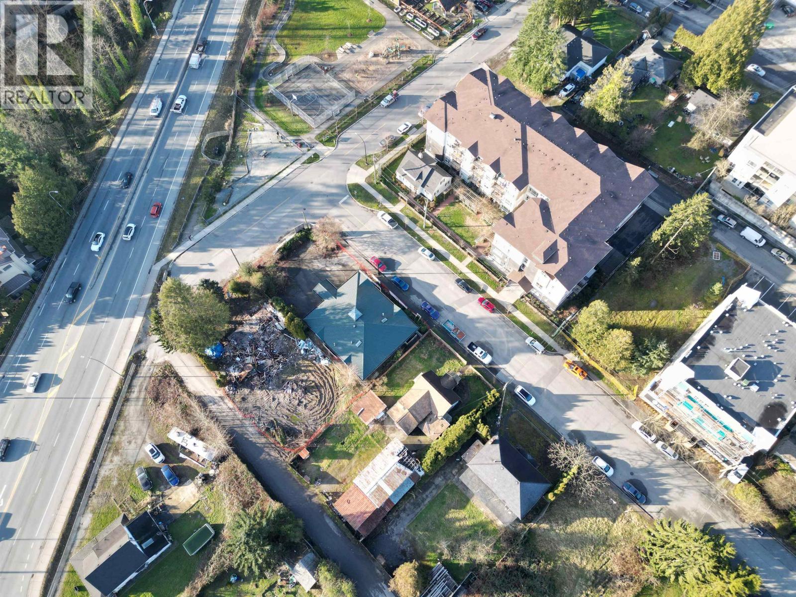 22328 St Anne Avenue, Maple Ridge, British Columbia  V2X 2E8 - Photo 12 - R3089122