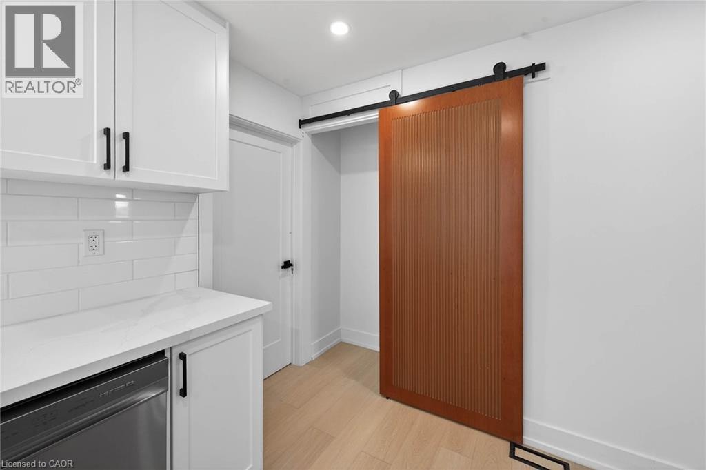 124 Corman Avenue, Stoney Creek, Ontario  L8G 3W4 - Photo 21 - 40804680