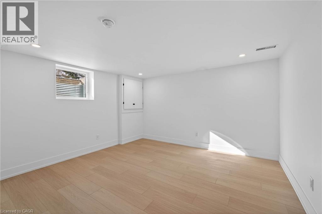 124 Corman Avenue, Stoney Creek, Ontario  L8G 3W4 - Photo 37 - 40804680