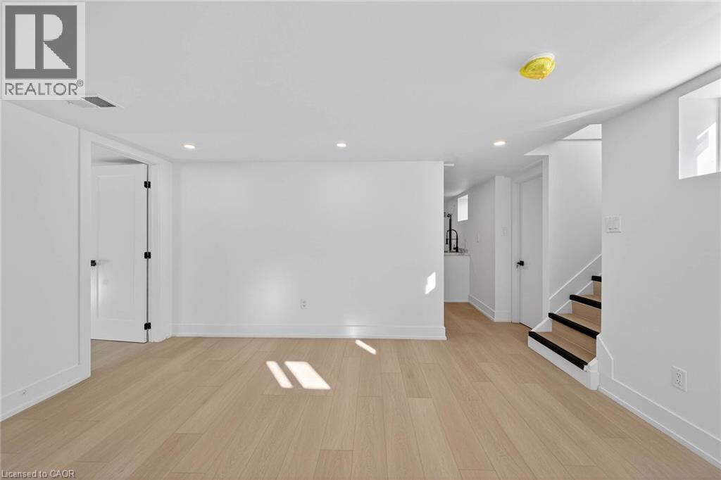 124 Corman Avenue, Stoney Creek, Ontario  L8G 3W4 - Photo 38 - 40804680