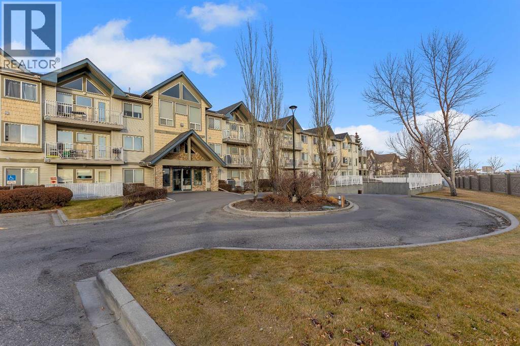 313, 7 Harvest Gold Manor Ne, Calgary, Alberta T3K 4Y3 - Photo 2 - A2269976