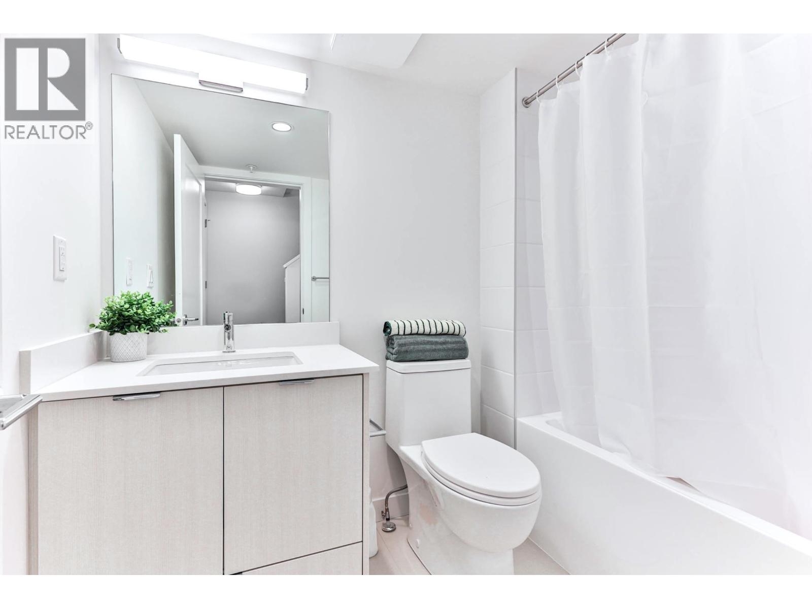 204 678 Fairview Street, Coquitlam, British Columbia  V3J 0N1 - Photo 13 - R3085947