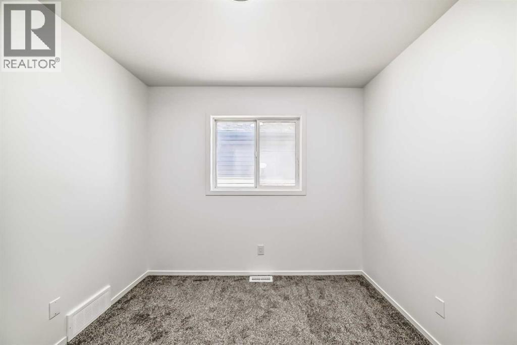 99 Saddlecrest Way Ne, Calgary, Alberta  T3J 5N1 - Photo 25 - A2276076