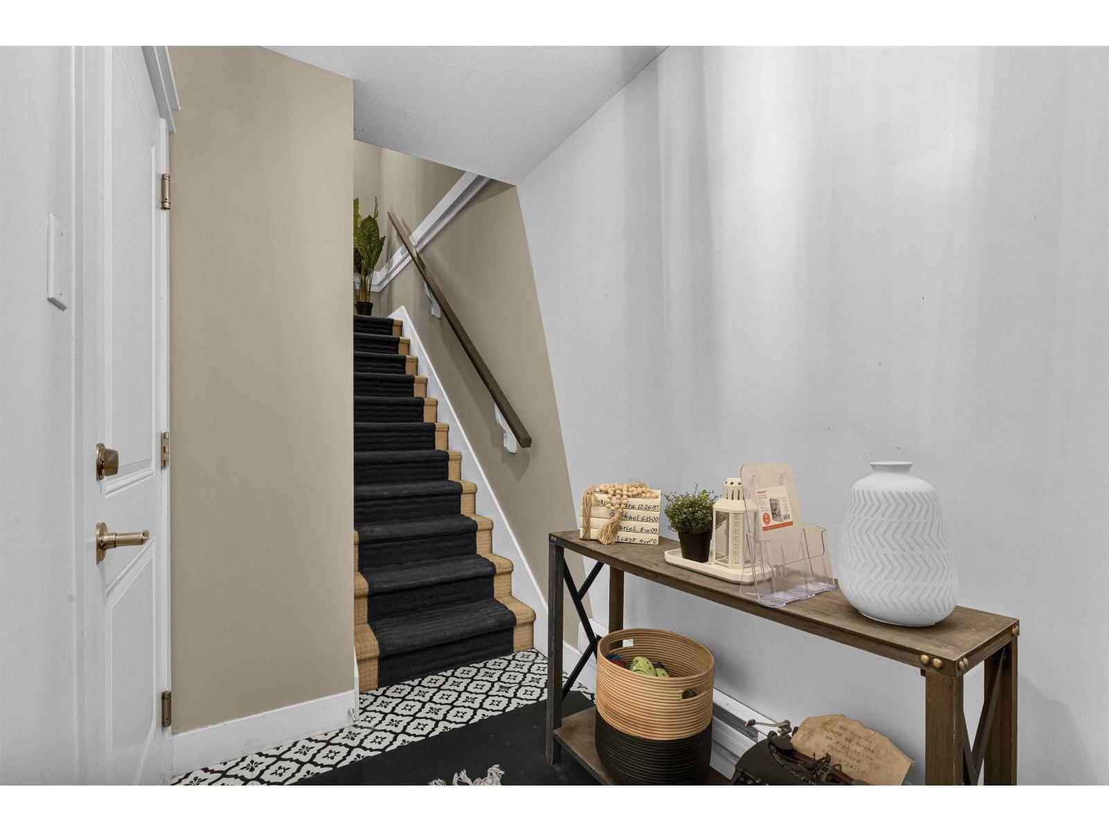 101 13368 72 Avenue, Surrey, British Columbia  V3W 2N6 - Photo 11 - R3088793