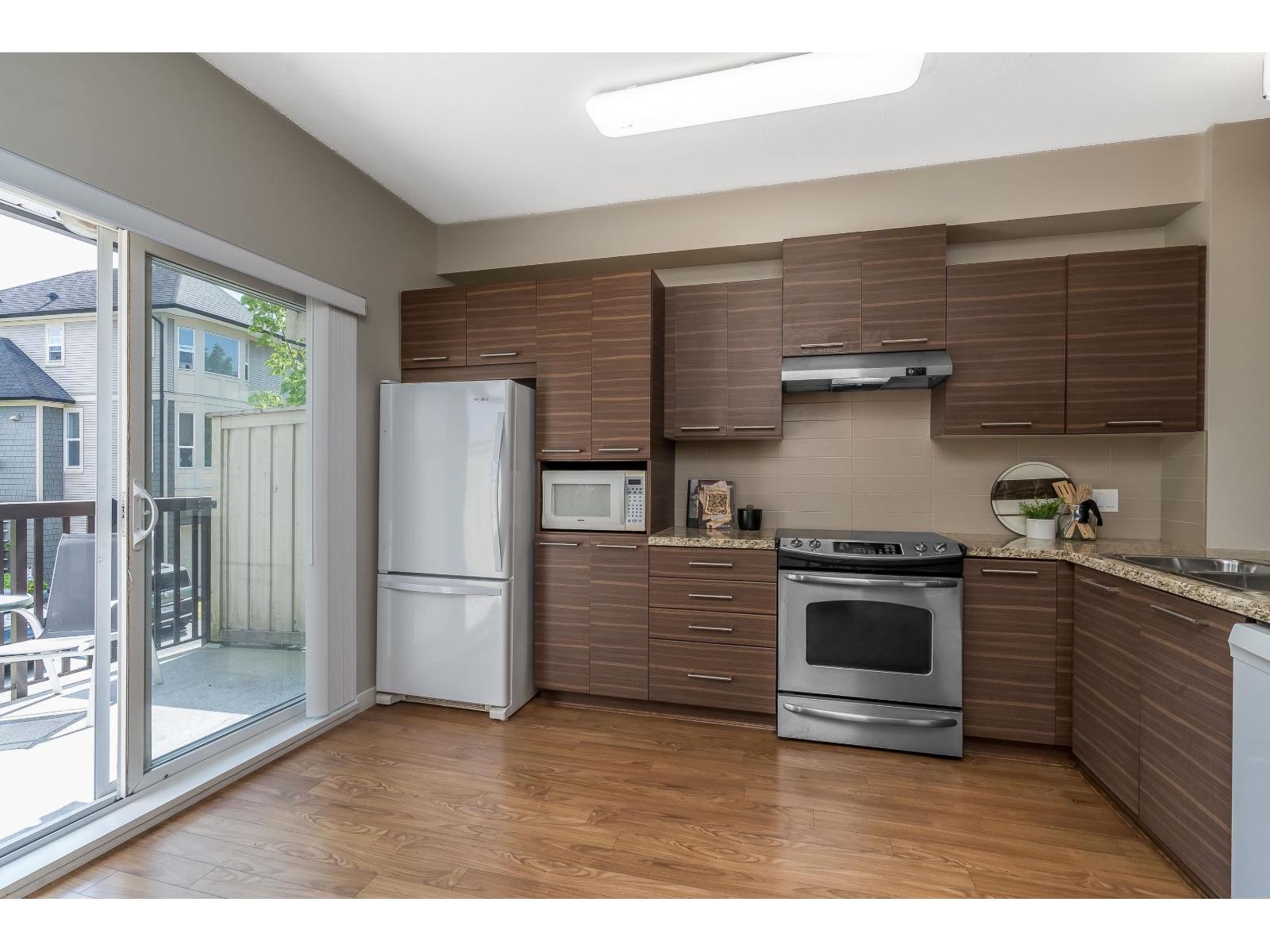 170 7938 209 Street, Langley, British Columbia  V2Y 0K1 - Photo 9 - R3088678