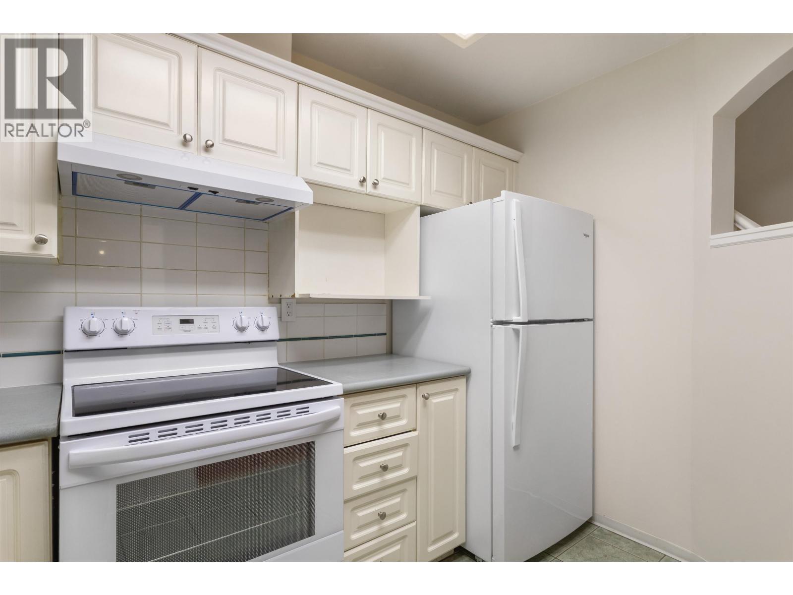 24 7175 17th Avenue, Burnaby, British Columbia  V3N 1K8 - Photo 4 - R3088895