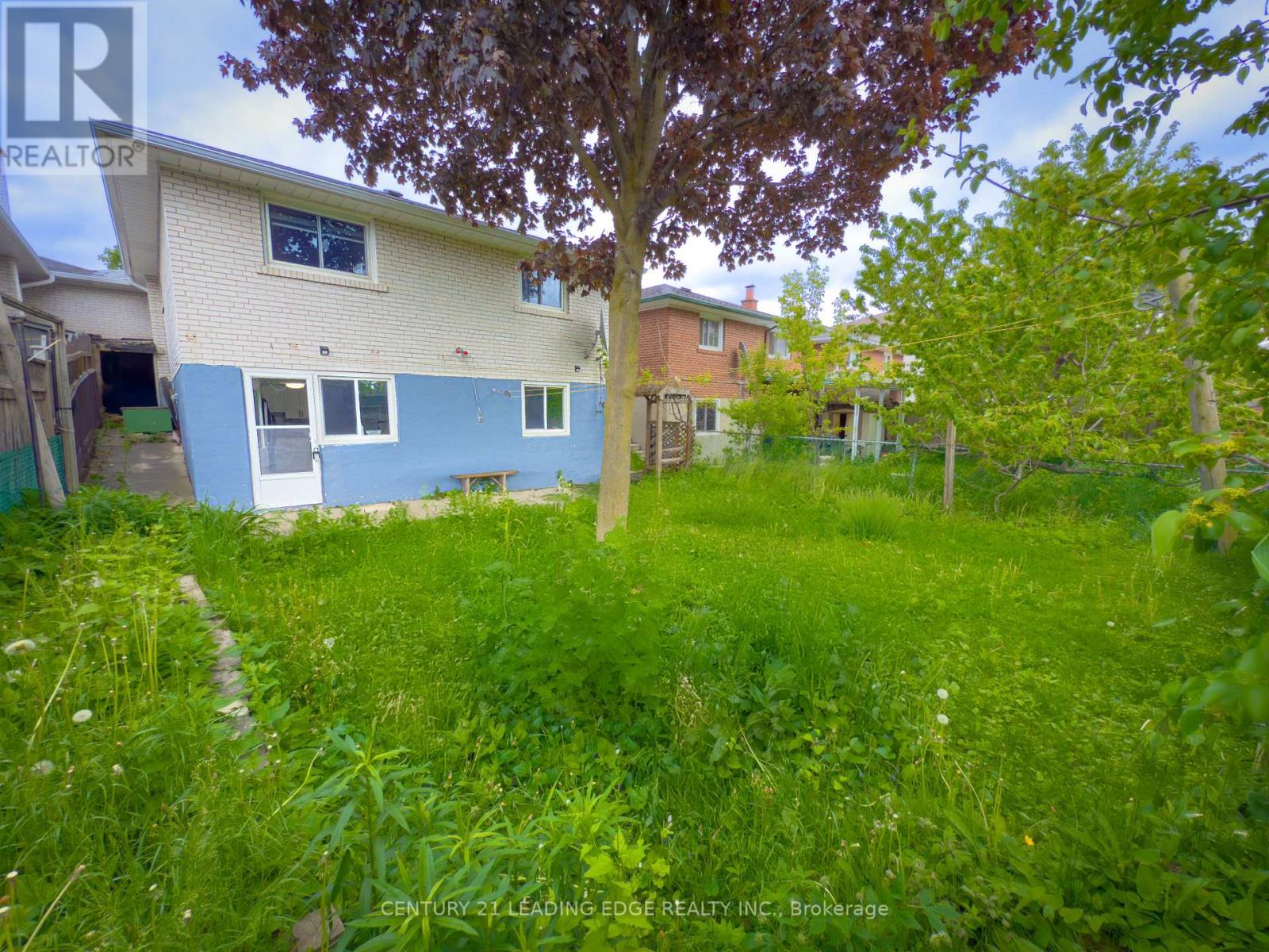 10 Clipper Road, Toronto (Pleasant View), Ontario  M2J 4C9 - Photo 3 - C12780996