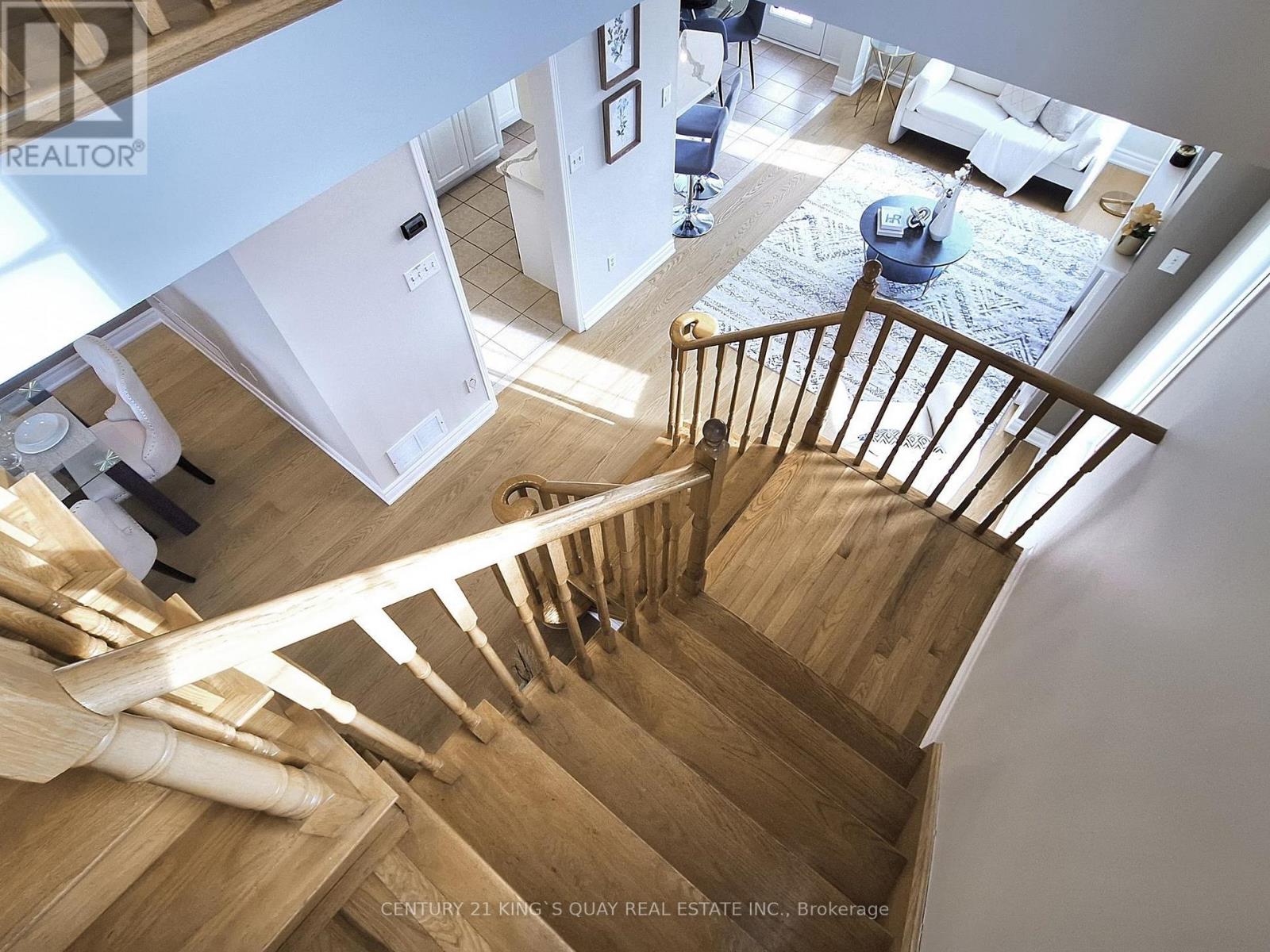 5 Ambercroft Street, Markham, Ontario  L6E 1L4 - Photo 13 - N12780978