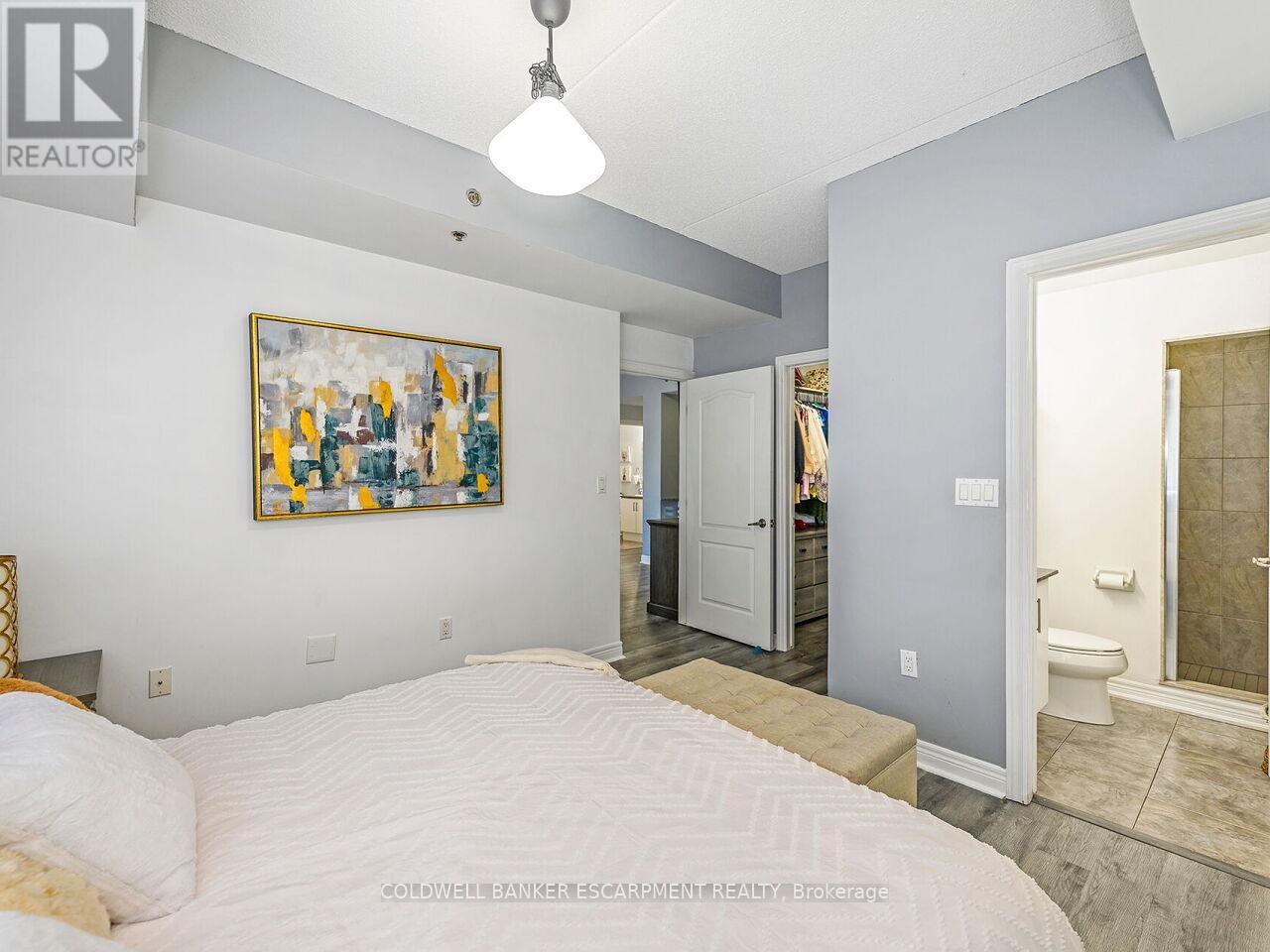 201 - 1419 Costigan Road, Milton, Ontario  L9T 2L4 - Photo 17 - W12724326