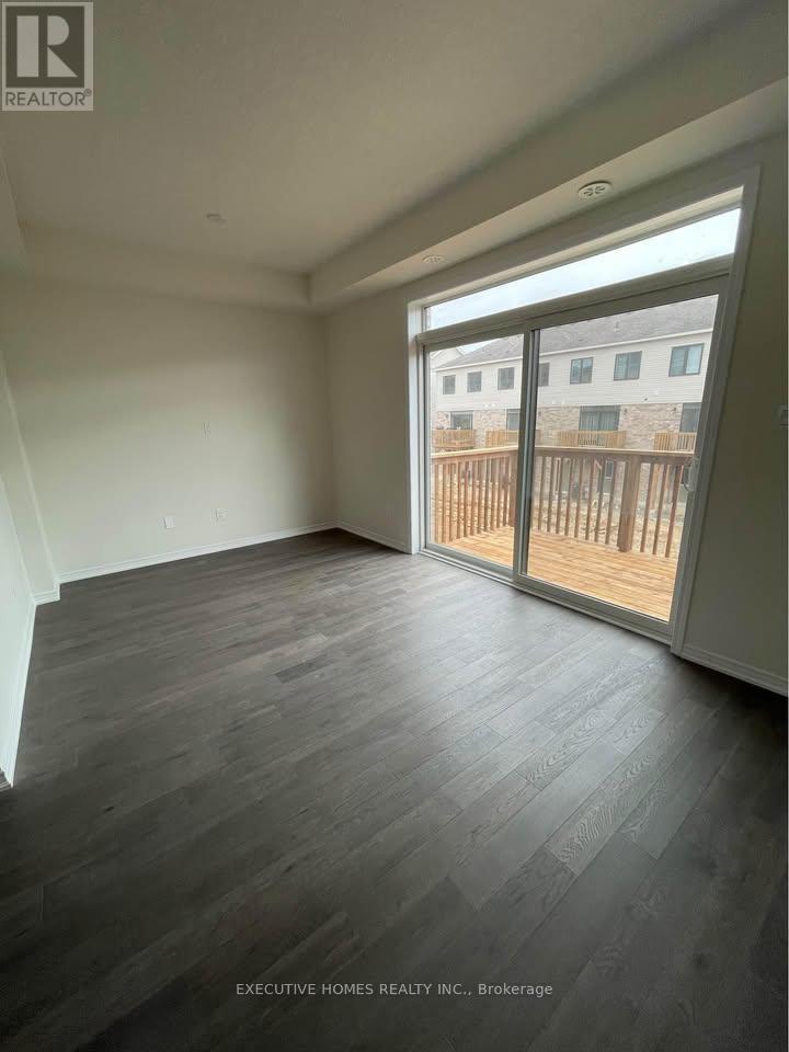 51 Holder Drive, Brantford, Ontario  N3T 0W8 - Photo 3 - X12777530