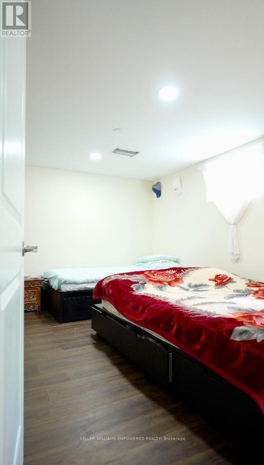 14 Nordin Avenue W, Toronto, Ontario  M8Z 2B1 - Photo 6 - W12780904