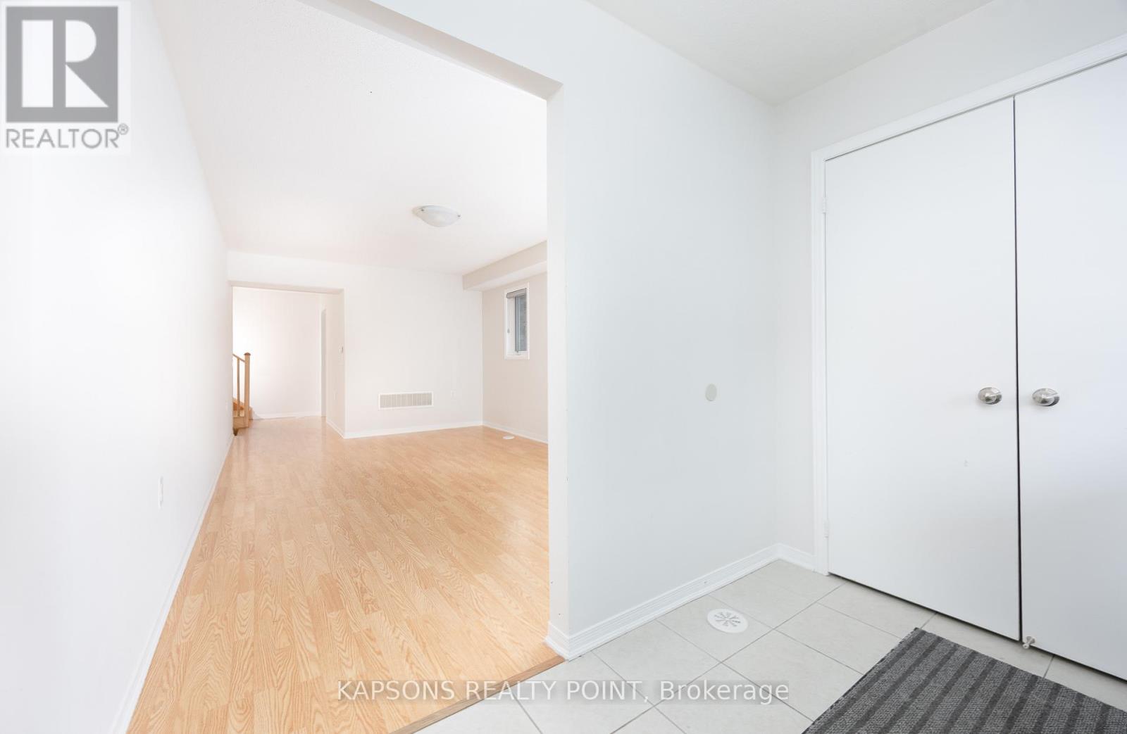 12 Lowes Hill Circle, Caledon, Ontario  L7C 4H4 - Photo 19 - W12780908