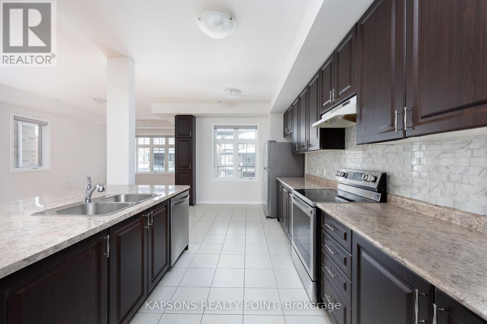 12 Lowes Hill Circle, Caledon, Ontario  L7C 4H4 - Photo 27 - W12780908