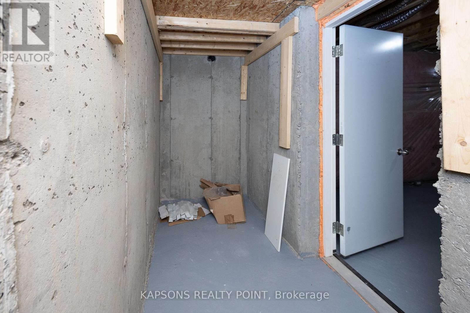 12 Lowes Hill Circle, Caledon, Ontario  L7C 4H4 - Photo 50 - W12780908