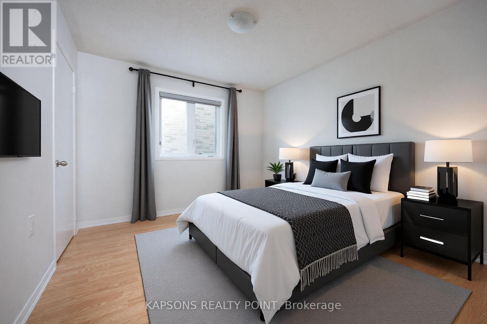 12 Lowes Hill Circle, Caledon, Ontario  L7C 4H4 - Photo 9 - W12780908