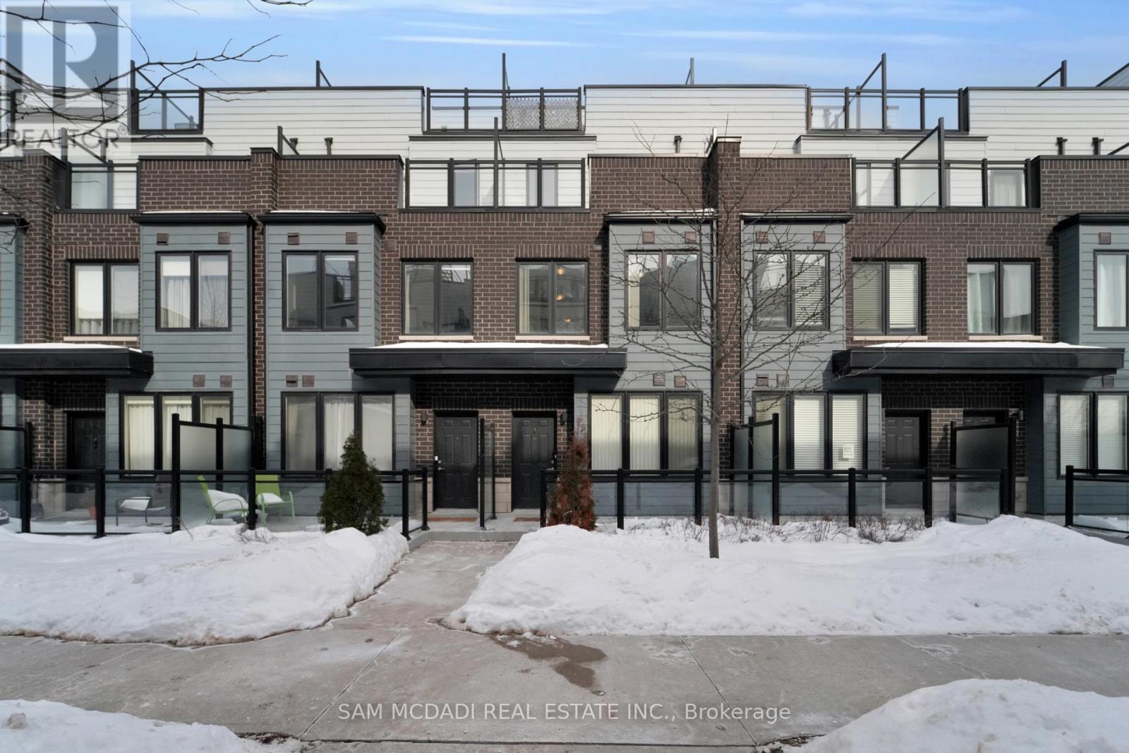 14 - 1150 Stroud Lane, Mississauga, Ontario  L5J 1L4 - Photo 1 - W12780910