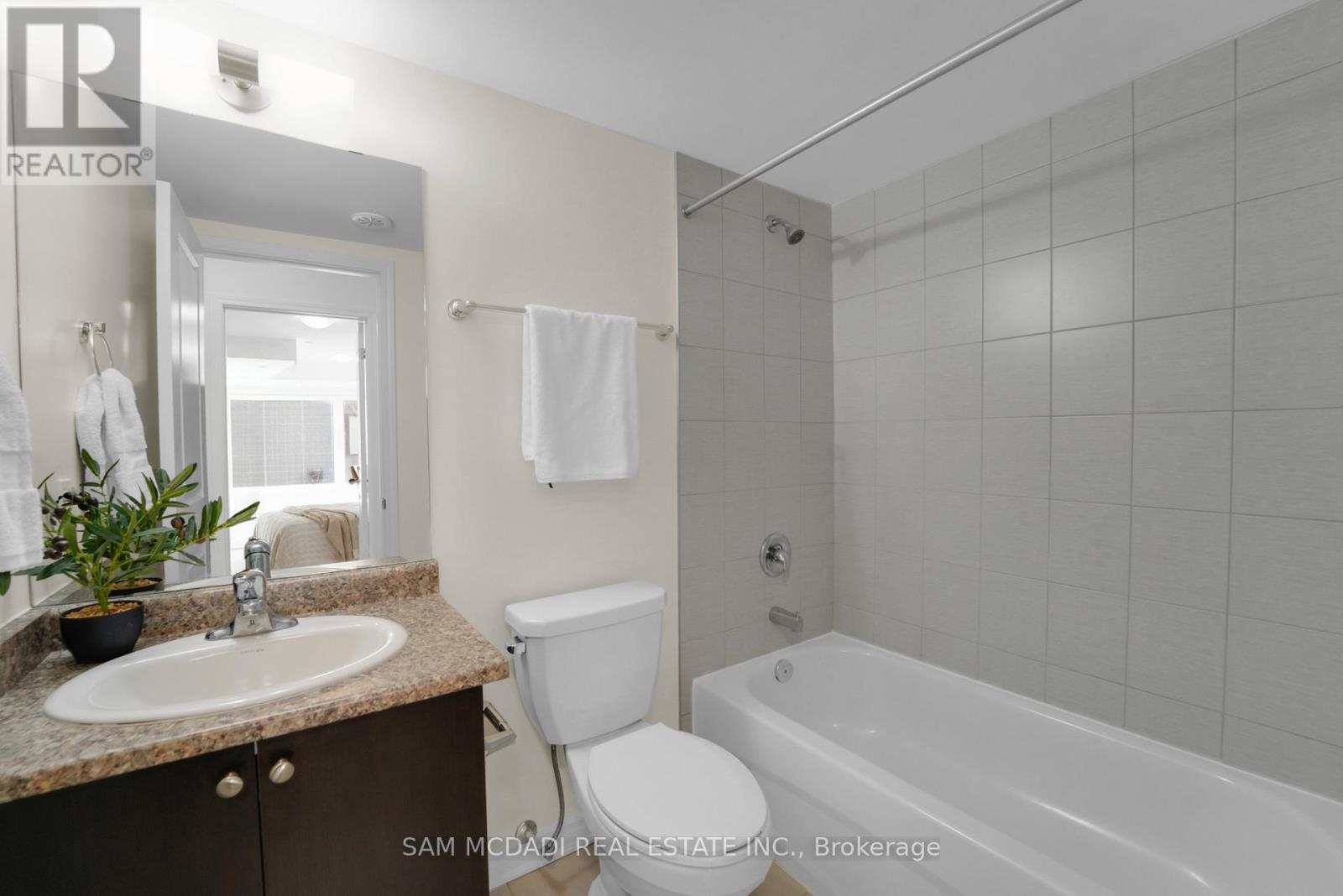 14 - 1150 Stroud Lane, Mississauga, Ontario  L5J 1L4 - Photo 16 - W12780910