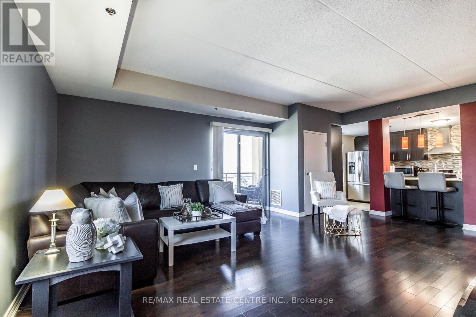 404 - 1421 Costigan Road, Milton, Ontario  L9T 2N4 - Photo 17 - W12780924