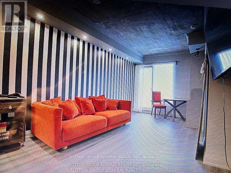 3201 - 385 Prince Of Wales Drive, Mississauga, Ontario  L5B 0C6 - Photo 6 - W12780940