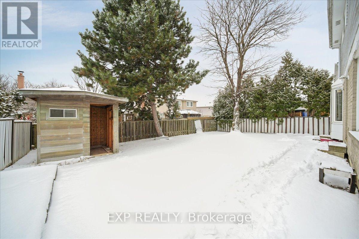 44 Newcastle Crescent, Brampton, Ontario  L6S 3Y8 - Photo 43 - W12780960