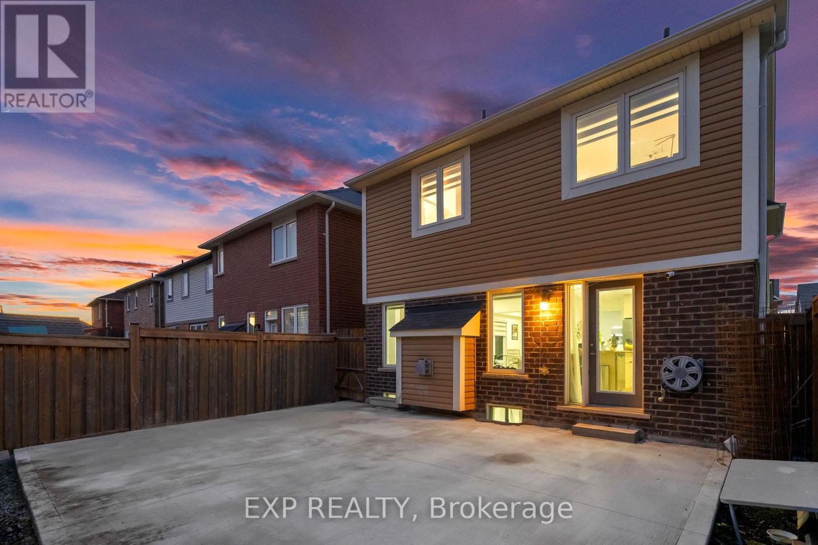 146 Vanhorne Close, Brampton, Ontario  L7A 0G2 - Photo 43 - W12780968