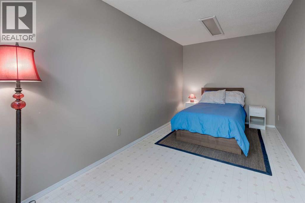 66 Douglas Woods Park Se, Calgary, Alberta  T2Z 2K6 - Photo 24 - A2283603