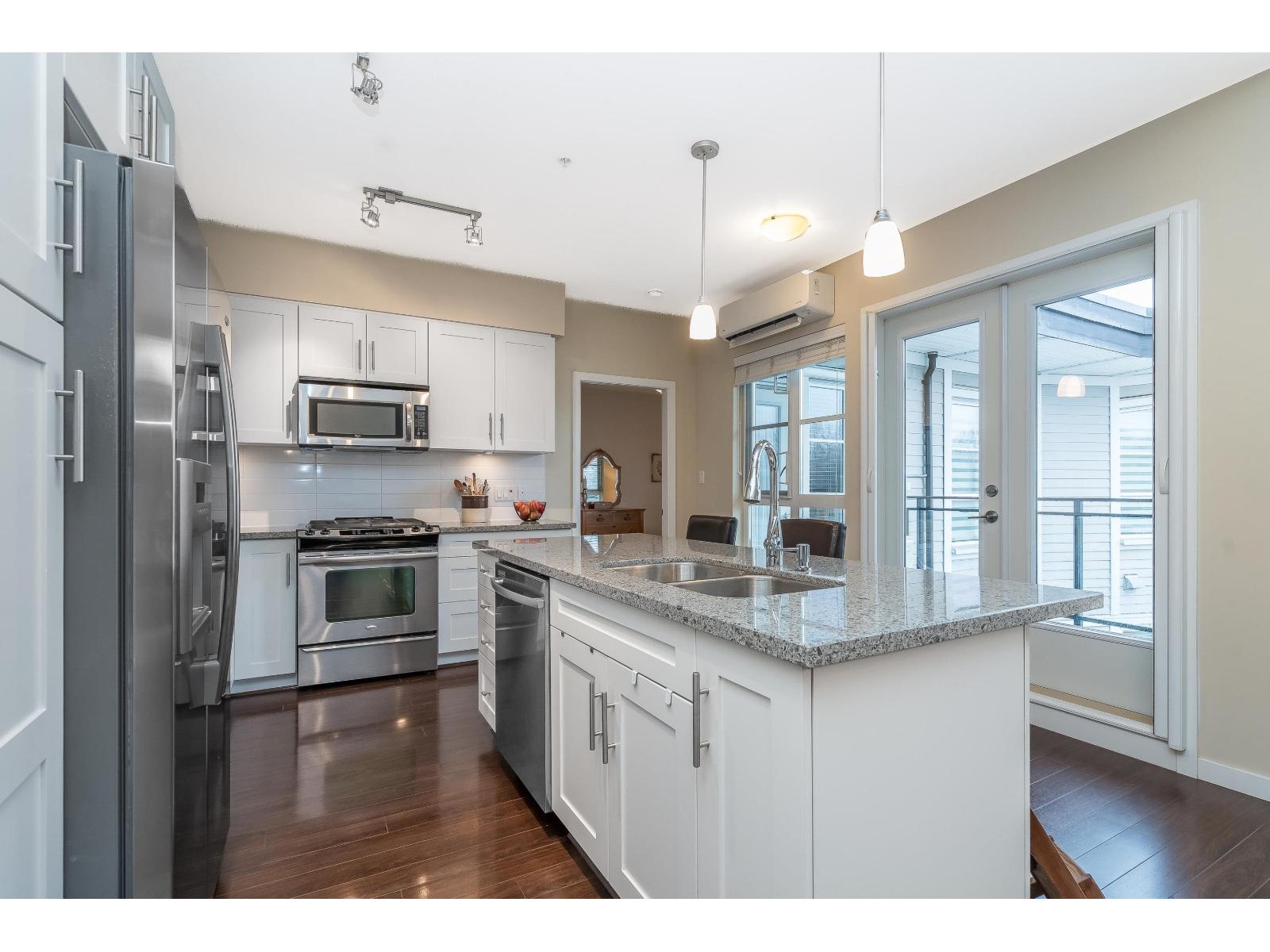 418 23215 Billy Brown Road, Langley, British Columbia  V1M 0B7 - Photo 12 - R3085866