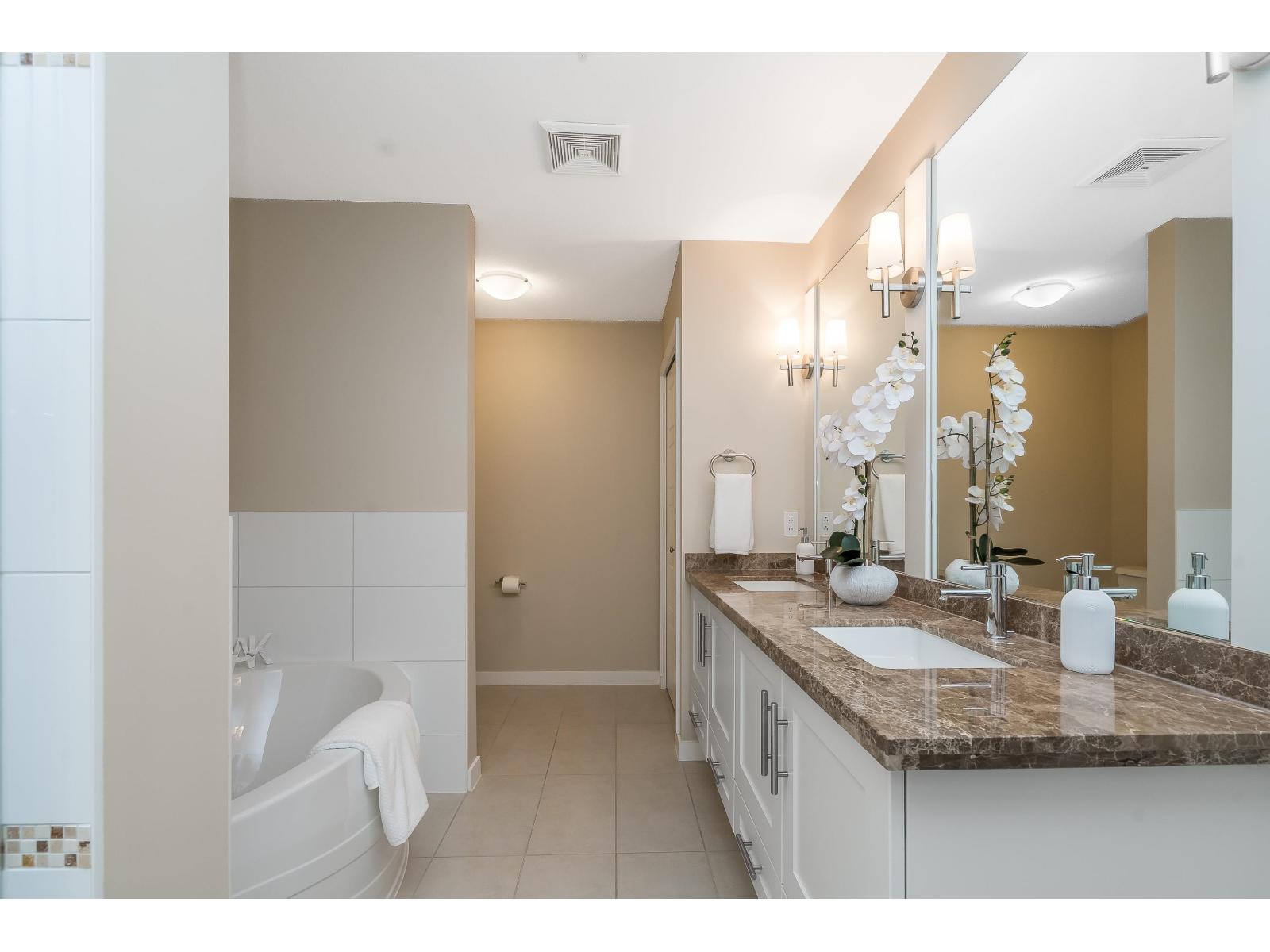 418 23215 Billy Brown Road, Langley, British Columbia  V1M 0B7 - Photo 18 - R3085866