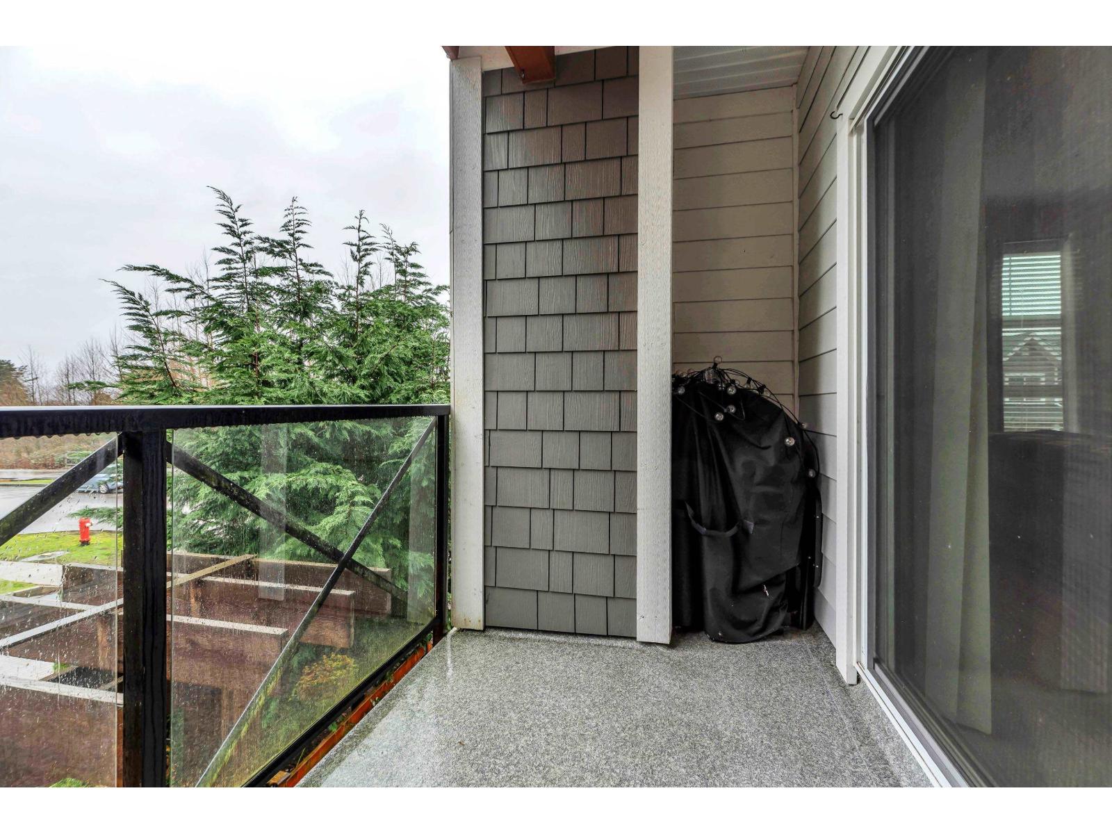 207 14550 Winter Crescent, Surrey, British Columbia  V4P 0G4 - Photo 28 - R3087966