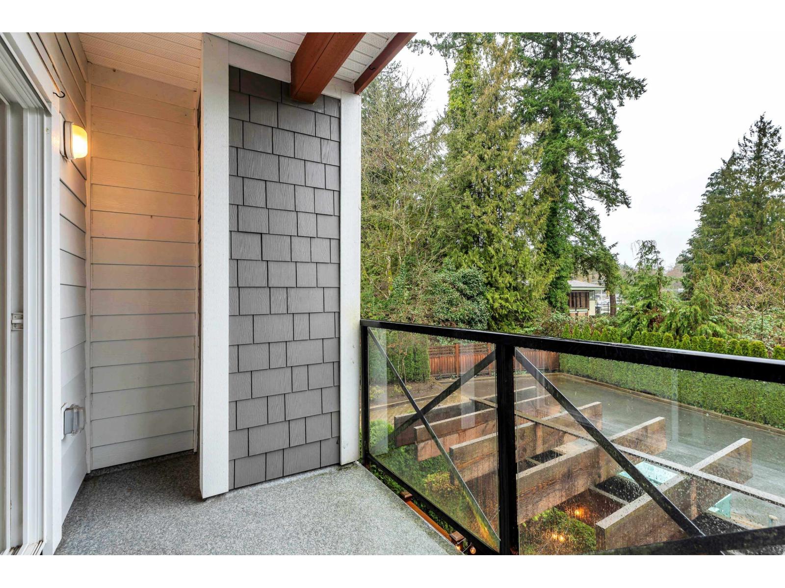 207 14550 Winter Crescent, Surrey, British Columbia  V4P 0G4 - Photo 29 - R3087966