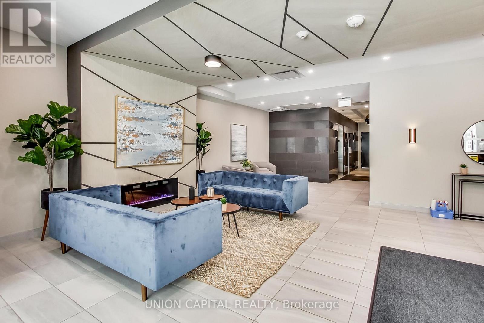 801 - 60 Charles Street W, Kitchener, Ontario  N2G 0C9 - Photo 10 - X12527888