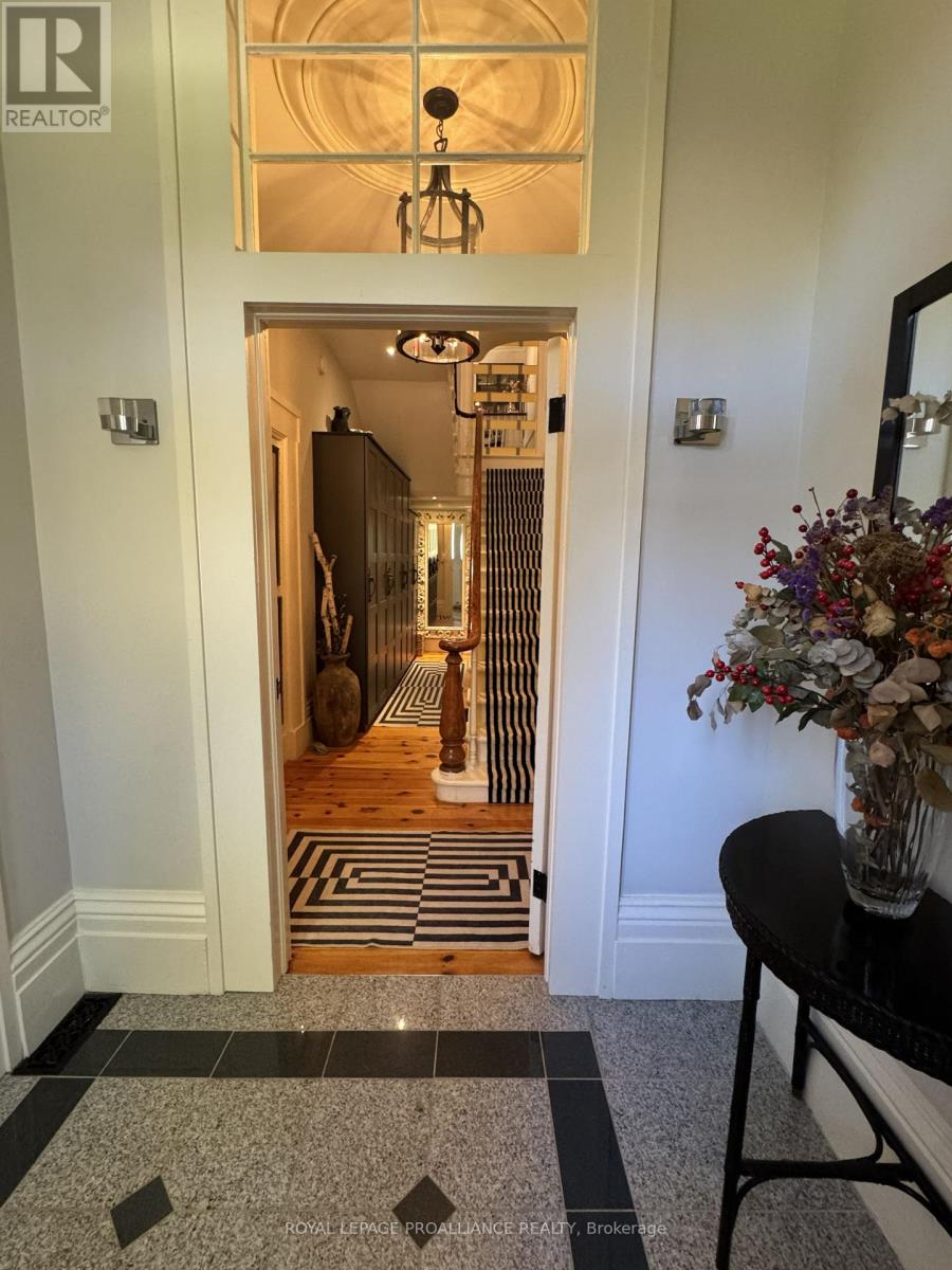 77 Dorset Street, Port Hope, Ontario  L1A 1G1 - Photo 2 - X12781108