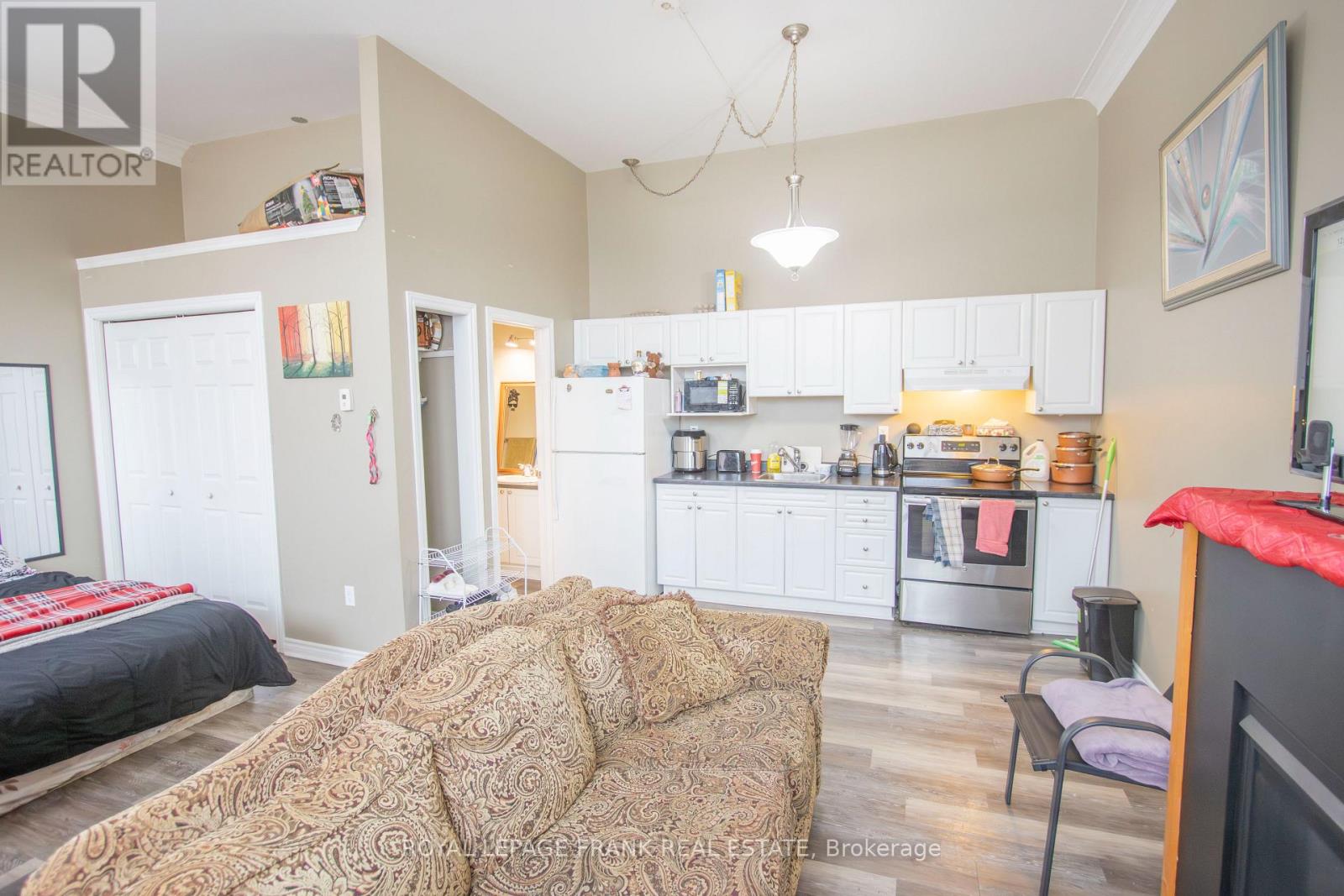 49 Main Street, Kawartha Lakes, Ontario  K0M 1A0 - Photo 15 - X12781172