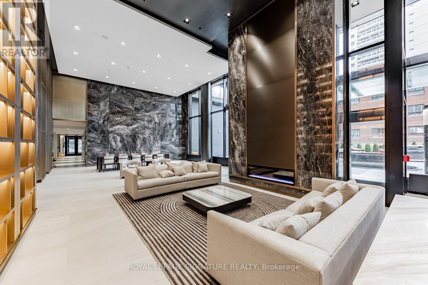 2307 - 127 BROADWAY AVENUE, Toronto, Ontario