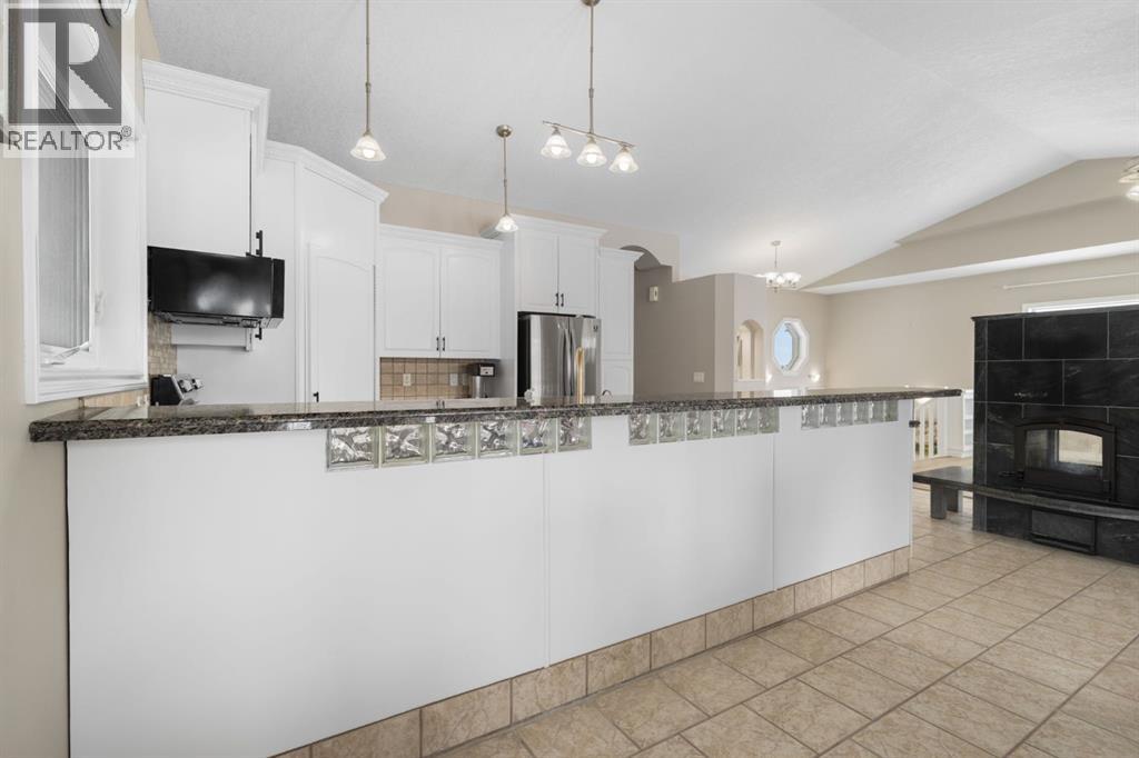 149 Sharp Hill Drive, Rural Rocky View County, Alberta  T4A 0P1 - Photo 10 - A2284437