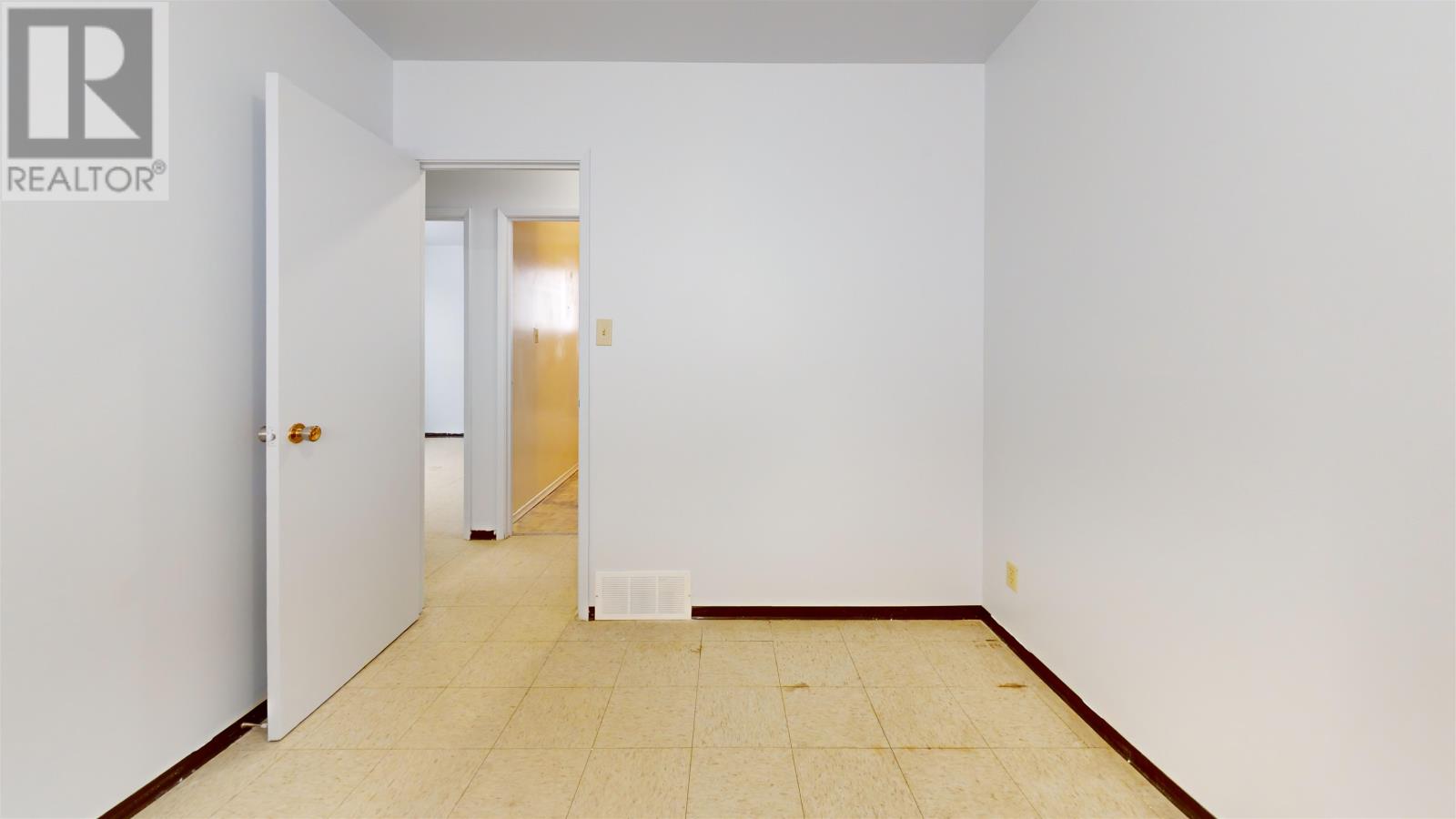 515 Mcgill Cres, Thunder Bay, Ontario  P7C 5A7 - Photo 9 - TB2600224