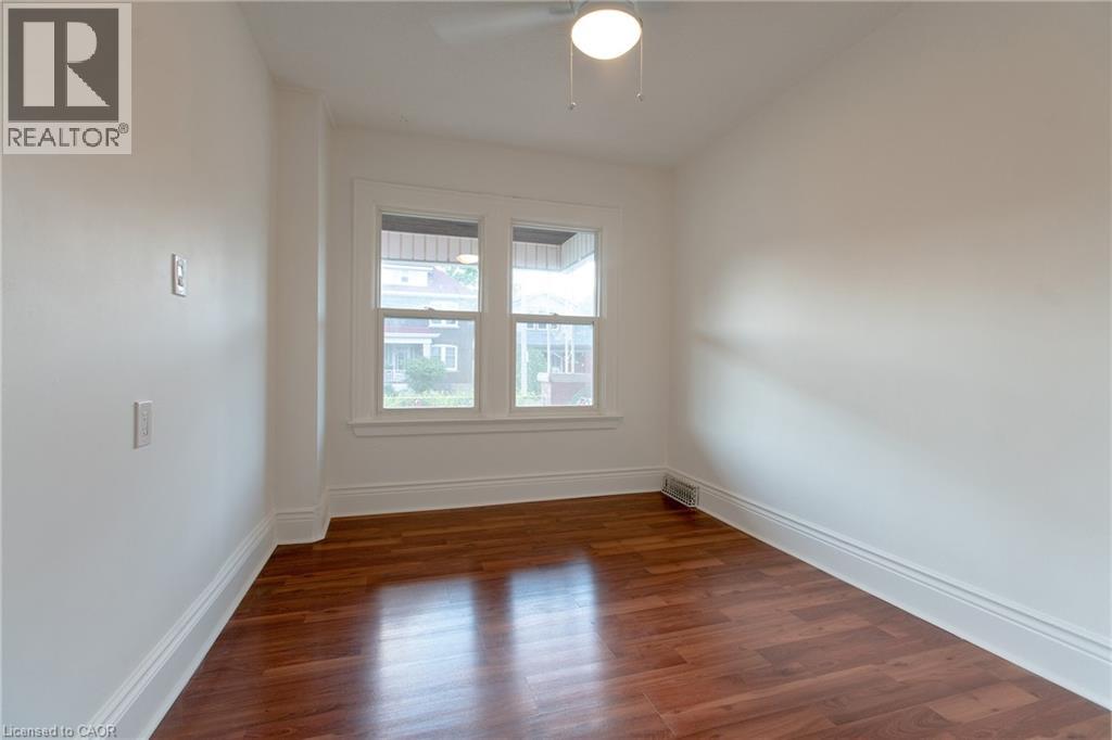 49 Province Street S, Hamilton, Ontario  L8K 2K7 - Photo 12 - 40799324